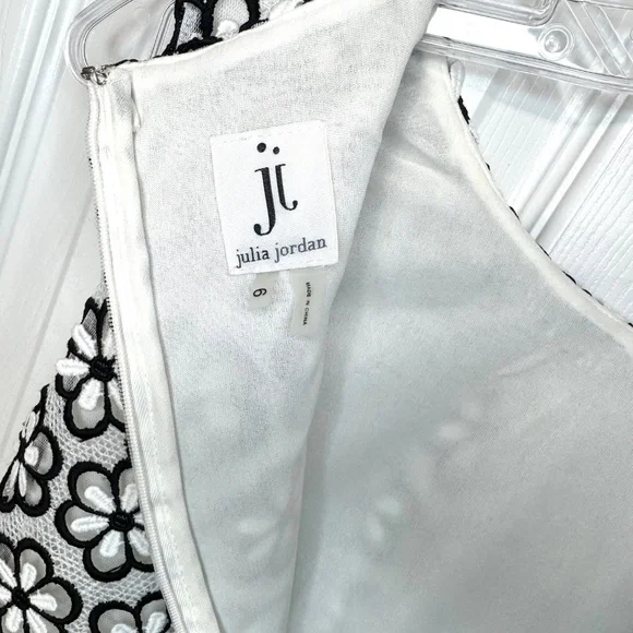 Julia Jordan Daisy Dress/Black & White/Sleeveless/Lined/Sheath/Elegant/Sz 6 - Picture 5 of 11